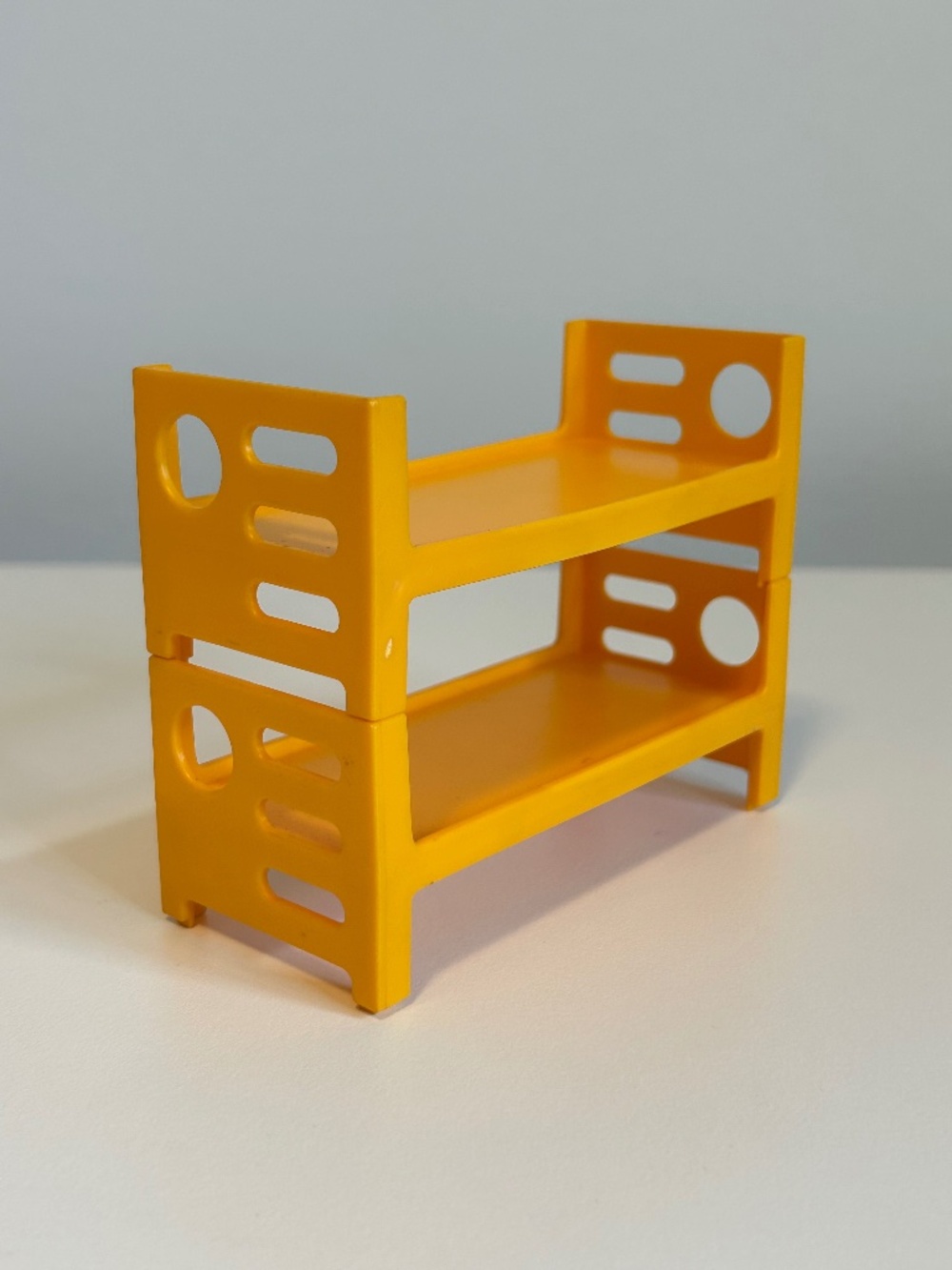 Vintage 70s 80s Fisher Price Dollhouse Decorator Set #259 Bunk Beds (18b)